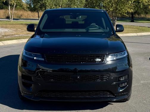 2024 Land Rover Range Rover Sport SE