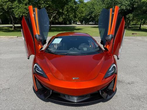 2017 McLaren 570S Coupe