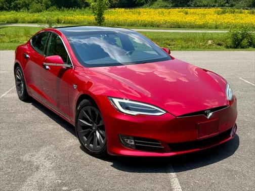 2020 Tesla Model S Long Range Plus