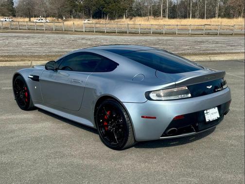 2015 Aston Martin V12 Vantage S Base