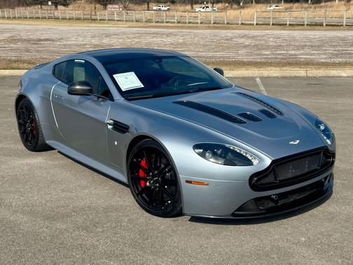 2015 Aston Martin V12 Vantage S Base