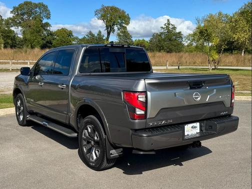 2024 Nissan Titan Platinum Reserve