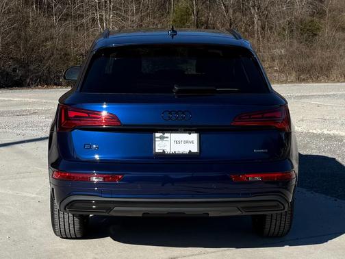 2025 Audi Q5 40 Premium Plus