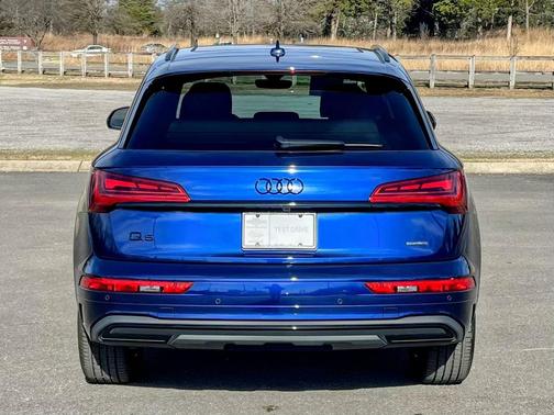 2025 Audi Q5 40 Premium Plus