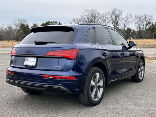 2025 Audi Q5 40 Premium Plus