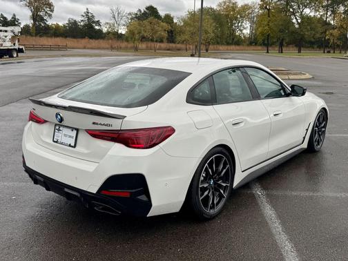 2025 BMW M440 i xDrive