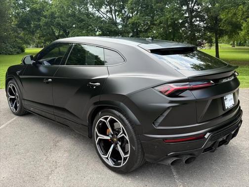 2021 Lamborghini Urus w/ ADVANCED 3D + REAR SEAT ENTERTAINMENT PKG ,LOADED 284K MSRP!!