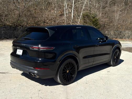 2019 Porsche Cayenne S