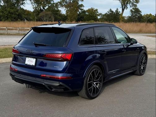 2024 Audi Q7 55 Prestige