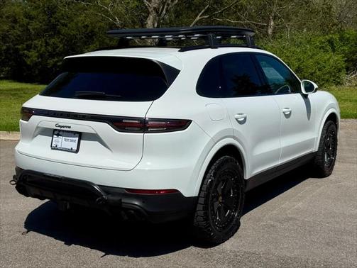2022 Porsche Cayenne Platinum Edition