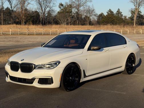 2018 BMW M760 xDrive