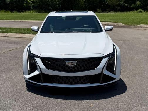 Summit White 2026 Cadillac CT5-V V-Series Blackwing RWD