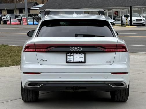 2019 Audi Q8 3.0T Premium Plus