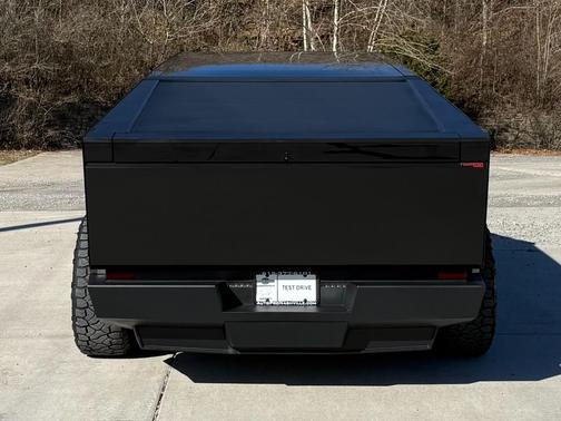 2024 Tesla Cybertruck All-Wheel Drive