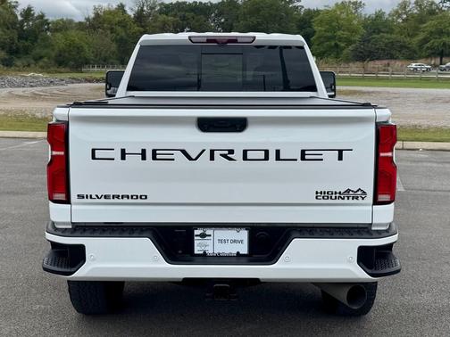 2024 Chevrolet Silverado 2500 High Country