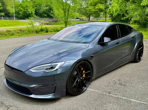 2021 Tesla Model S Plaid