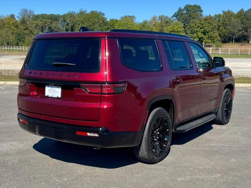 2024 Jeep Wagoneer Series II Carbide 4x4