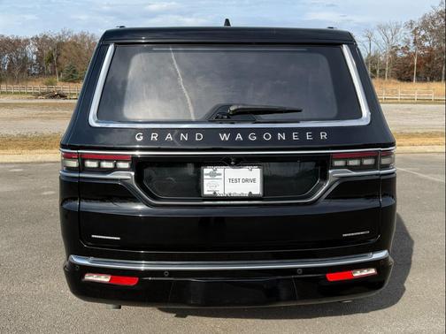 2022 Jeep Grand Wagoneer Series III 4x4
