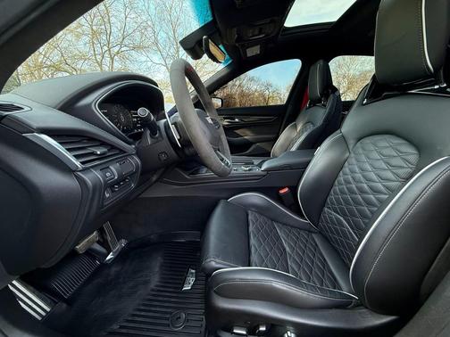 2022 Cadillac CT5-V V-Series Blackwing