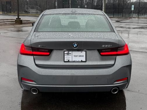 2024 BMW 330 xDrive