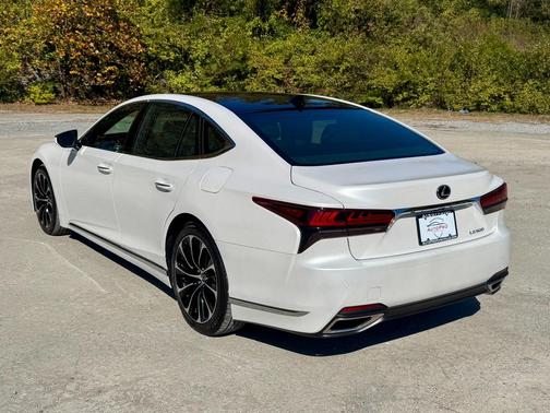 2023 Lexus LS 500 Base