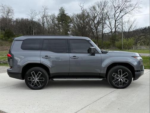 2025 Lexus GX 550 Premium+