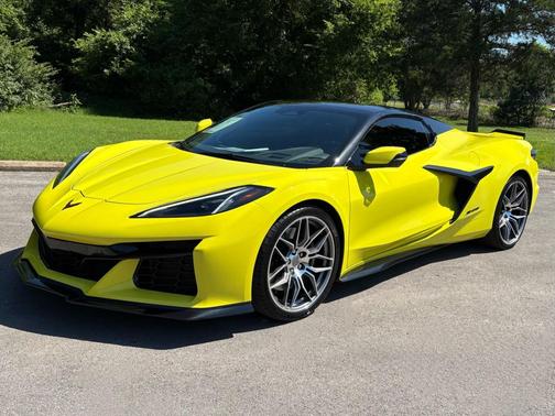 Accelerate Yellow Metallic 2024 Chevrolet Corvette Z06