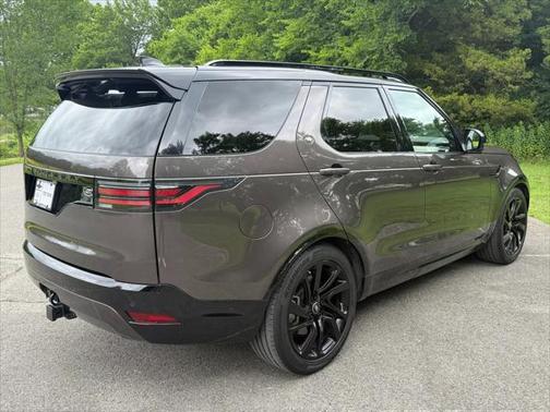 2021 Land Rover Discovery P300 S R-Dynamic