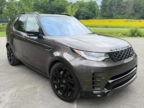 2021 Land Rover Discovery P300 S R-Dynamic