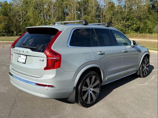 2024 Volvo XC90 B6 Plus Bright Theme 7-Seater