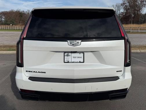 2023 Cadillac Escalade ESV Sport Platinum