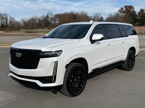 2023 Cadillac Escalade ESV Sport Platinum