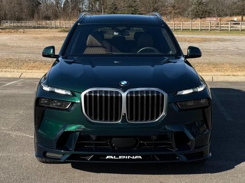 2025 BMW ALPINA XB7 ALPINA XB7