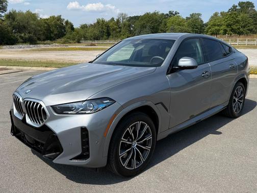 2024 BMW X6 xDrive40i