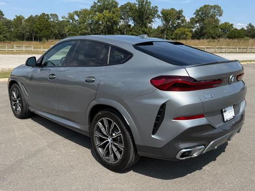 2024 BMW X6 xDrive40i