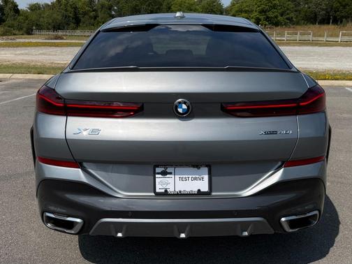2024 BMW X6 xDrive40i