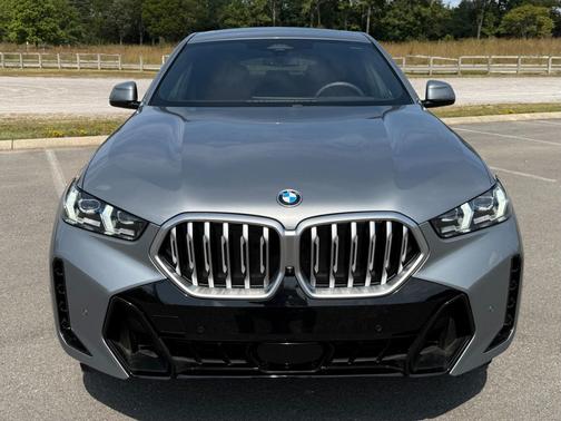 2024 BMW X6 xDrive40i