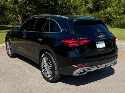 2024 Mercedes-Benz GLC 300 4MATIC