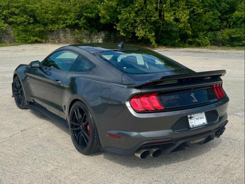 2020 Ford Shelby GT500 Base