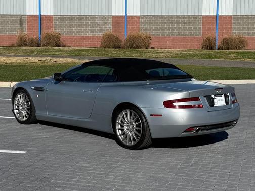 2006 Aston Martin DB9 Volante