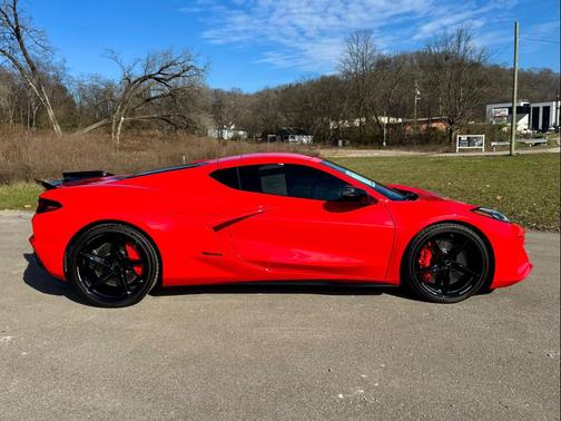 2025 Chevrolet Corvette E-Ray RWD Coupe 2LZ