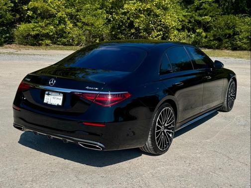 2023 Mercedes-Benz S-Class 4MATIC