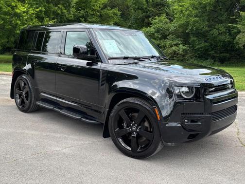 Santorini Black Metallic 2025 Land Rover Defender 110 V8