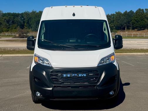 2025 RAM ProMaster 2500 Tradesman