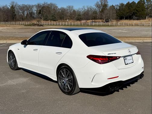 2023 Mercedes-Benz AMG C 43 4MATIC