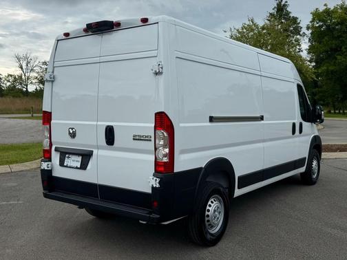 2025 RAM ProMaster 2500 Tradesman