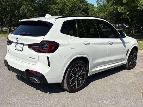 Alpine White 2024 BMW X3 xDrive30i