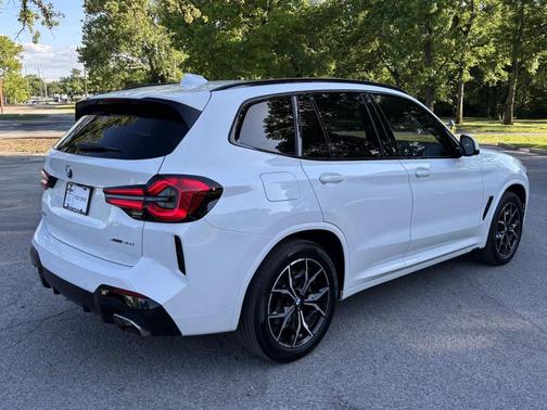Alpine White 2024 BMW X3 xDrive30i