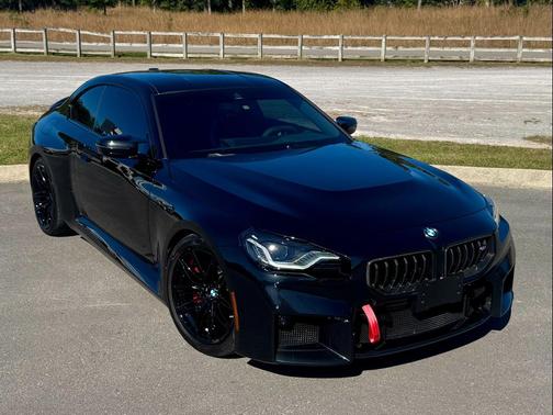2025 BMW M2 W/ M CARBON ROOF, CARBON FIBER TRIM