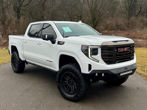 2022 GMC Sierra 1500 AT4X